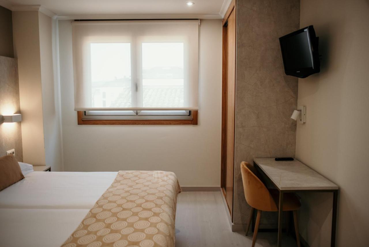 Pension Berenguela Мелиде Экстерьер фото